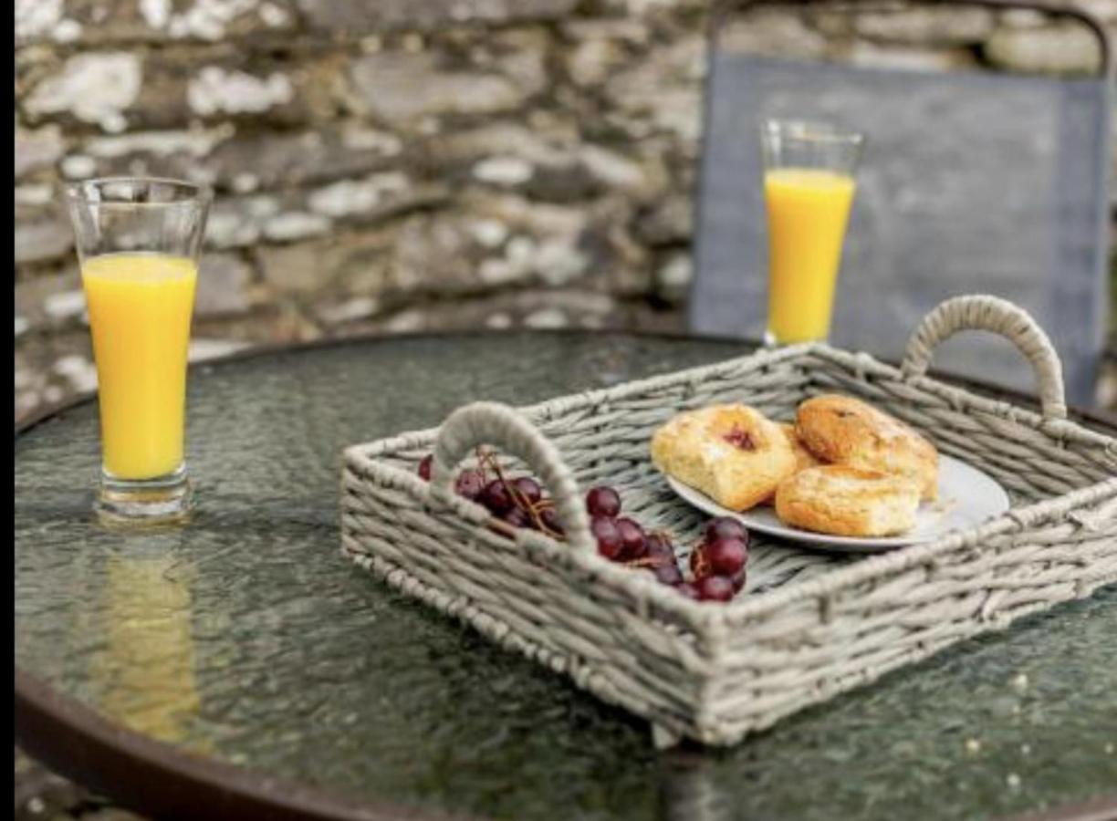 Charming 2-Bed Cottage In Wadebridge Cornwall Экстерьер фото